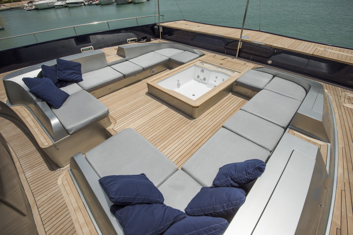 Luxury Yacht Seating | All Vinyl Fabrics