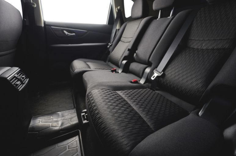 When To Replace Your Automotive Vinyl Fabric
