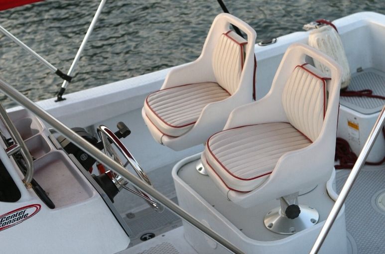 5 Ways To Prevent Mold and Mildew From Growing in Your Boat